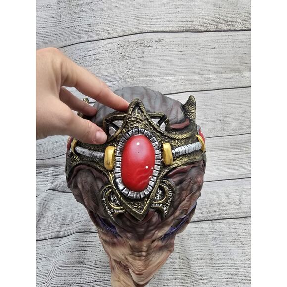 Mask Illusions Alien Commander Latex Mask 2000 Halloween Made In Mexico RARE Wow - Picture 8 of 10